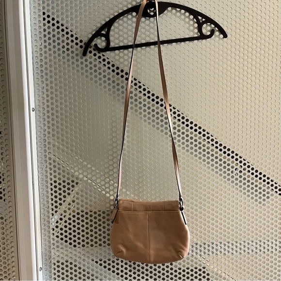 Coach Soho Leather Sling Crossbody Flap Bag Small in Ballerina Pink GUC - Picture 14 of 16